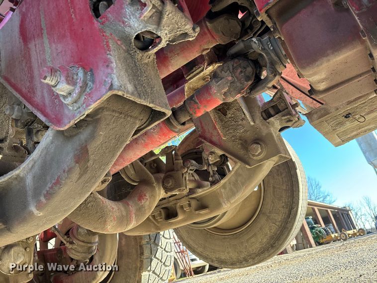 image for item DT0008 2004 Phoenix PM201 ready mix truck