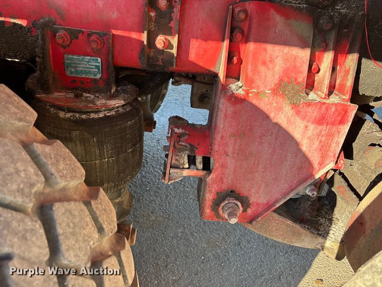 image for item DT0008 2004 Phoenix PM201 ready mix truck