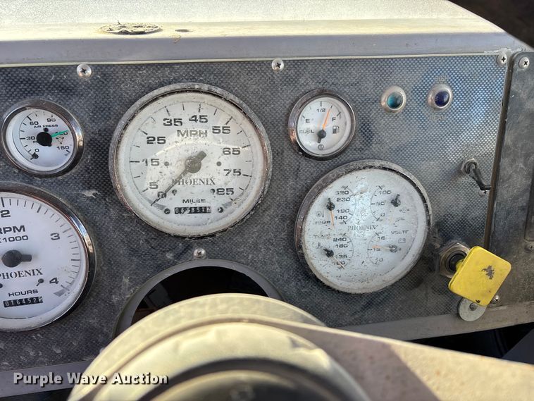 image for item DT0008 2004 Phoenix PM201 ready mix truck