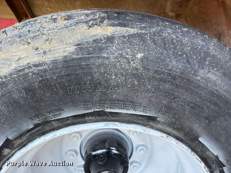 image for item DT0008 2004 Phoenix PM201 ready mix truck