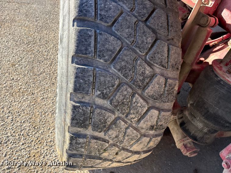 image for item DT0008 2004 Phoenix PM201 ready mix truck