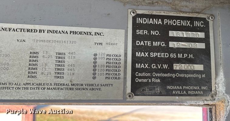 image for item DT0008 2004 Phoenix PM201 ready mix truck