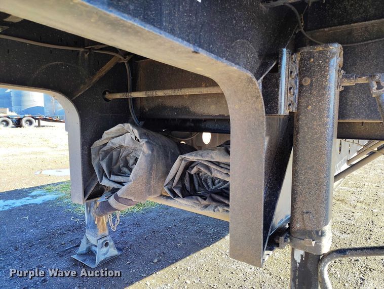 image for item DT0781 2009 Doonan 532DBE1ECDKH drop deck trailer