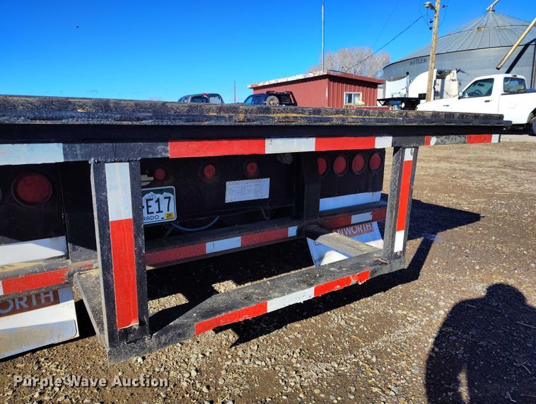 image for item DT0781 2009 Doonan 532DBE1ECDKH drop deck trailer