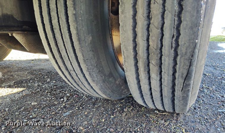 image for item DT0781 2009 Doonan 532DBE1ECDKH drop deck trailer