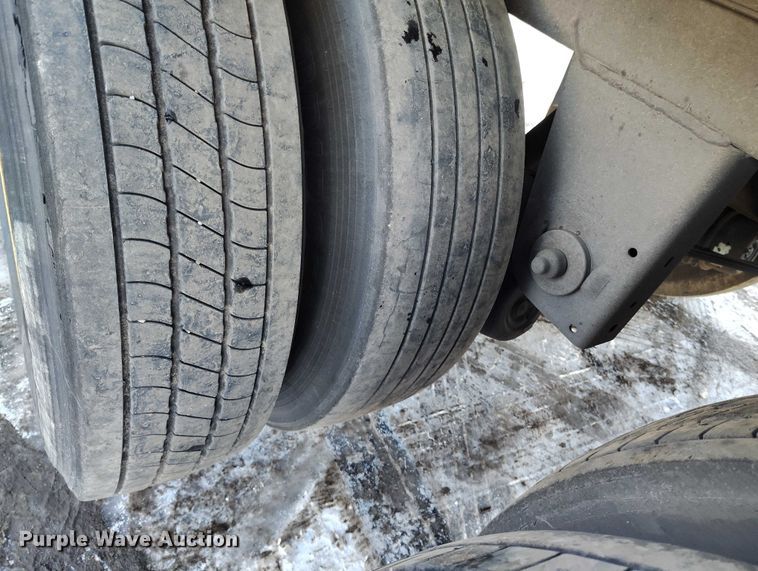 image for item DT0789 2016 Wabash DVLSHPC dry van trailer