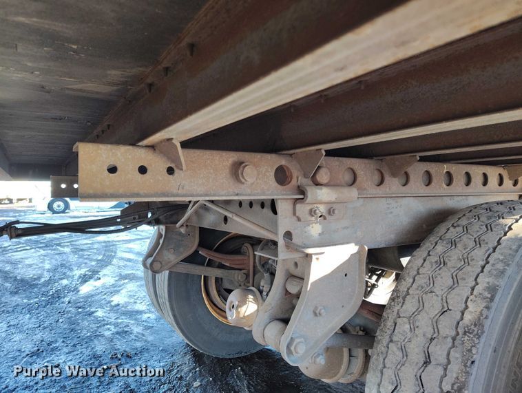 image for item DT0795 2015 Vanguard VXP 53' dry van trailer