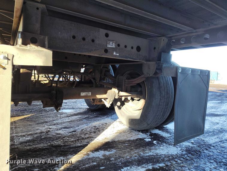 image for item DT0795 2015 Vanguard VXP 53' dry van trailer