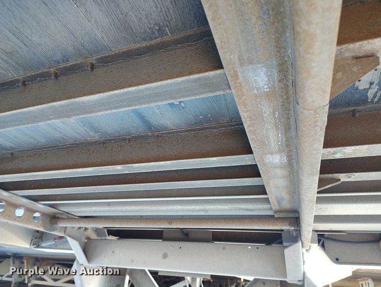 image for item DT0795 2015 Vanguard VXP 53' dry van trailer