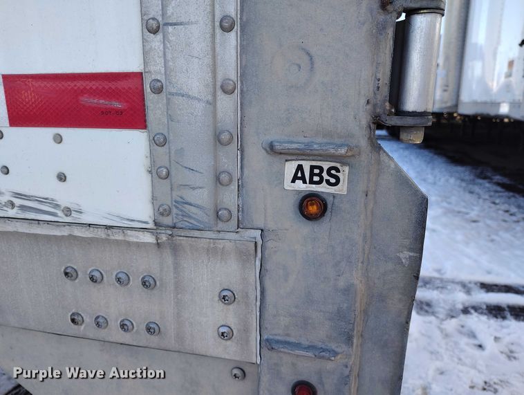 image for item DT0795 2015 Vanguard VXP 53' dry van trailer