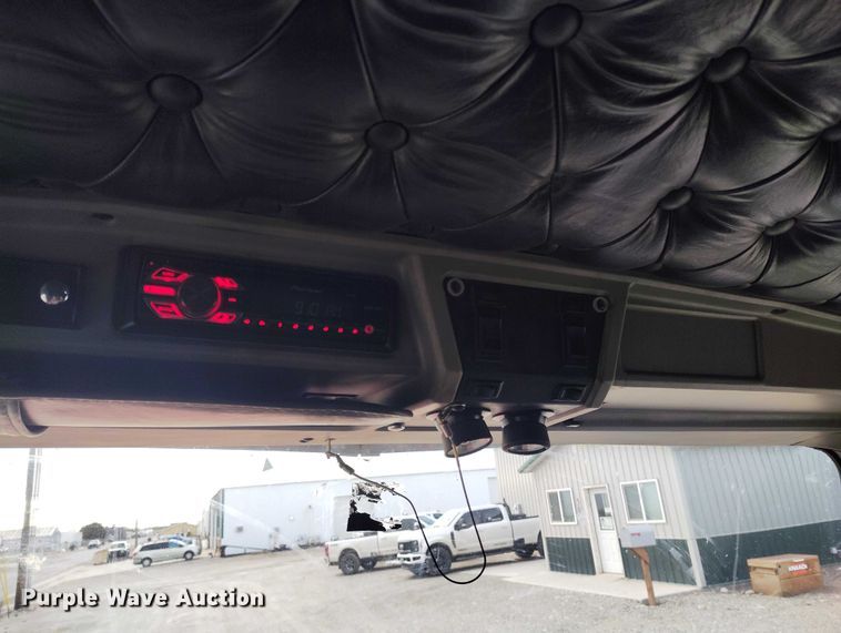 image for item DT0803 1997 Kenworth W900 semi truck