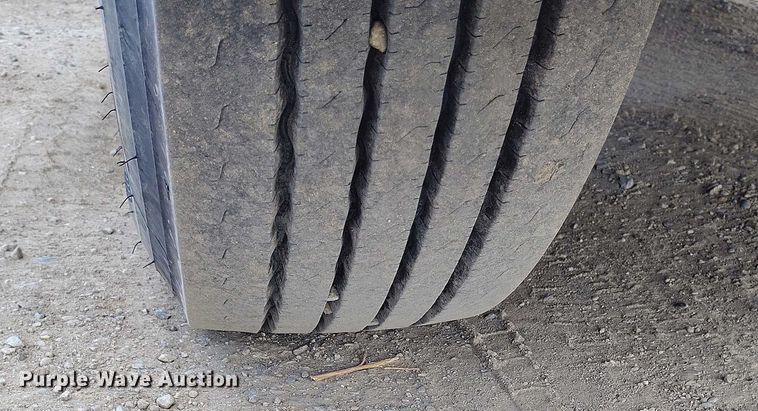 image for item DT0803 1997 Kenworth W900 semi truck