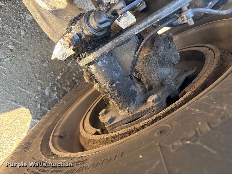 image for item DT2762 2016 Freightliner Cascadia semi truck