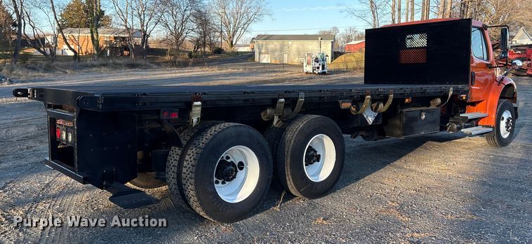 image for item DT2766 2017 Freightliner Business Class M2 flatbed truck