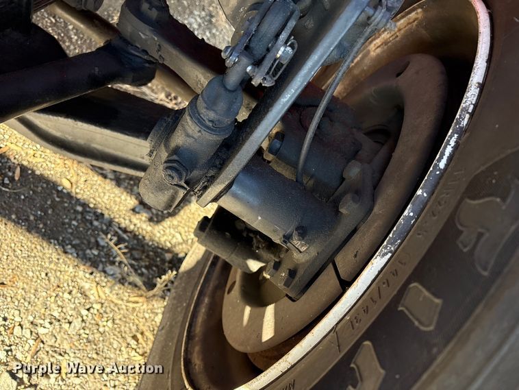 image for item DT2766 2017 Freightliner Business Class M2 flatbed truck