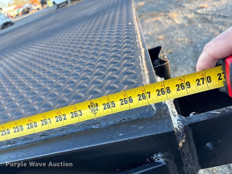 image for item DT2766 2017 Freightliner Business Class M2 flatbed truck