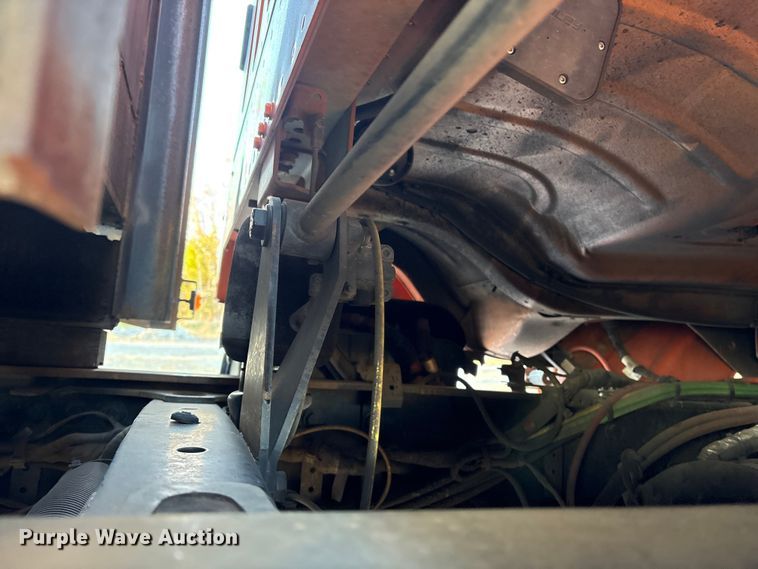 image for item DT2766 2017 Freightliner Business Class M2 flatbed truck