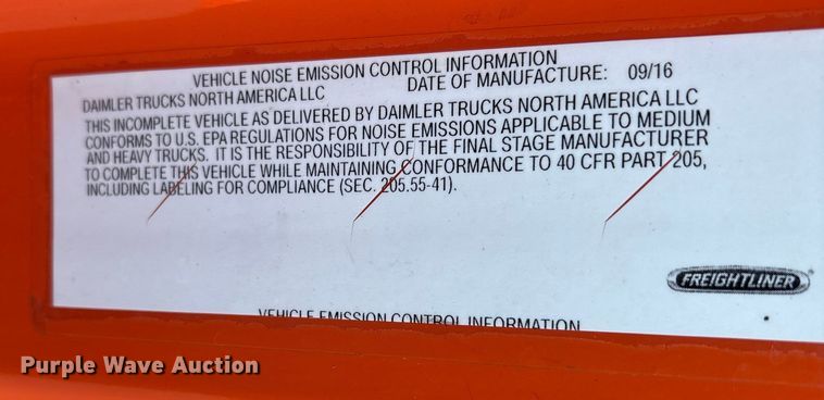 image for item DT2766 2017 Freightliner Business Class M2 flatbed truck