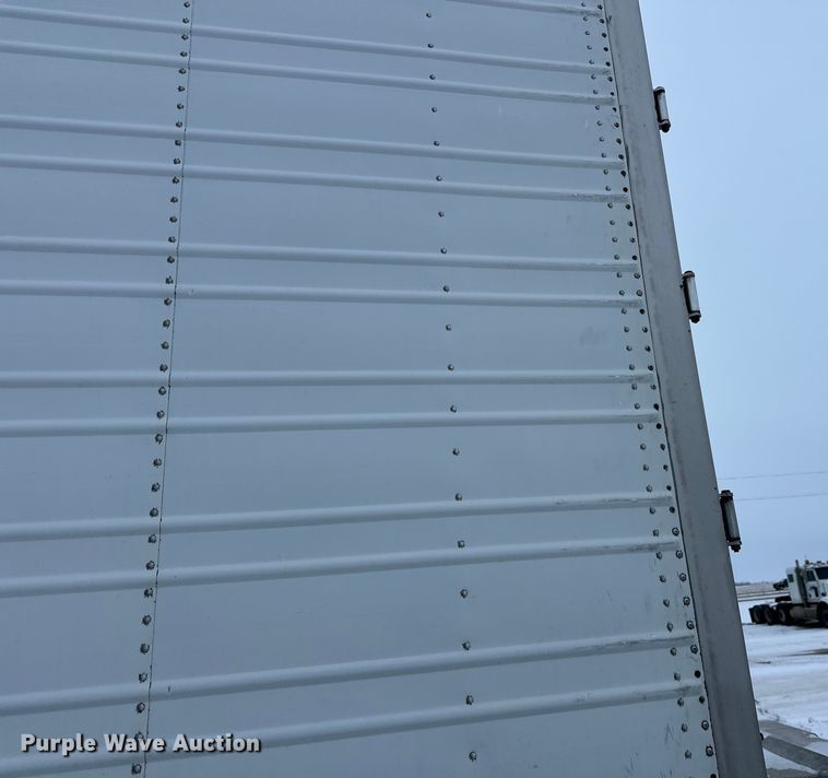 image for item DT6461 2016 Great Dane ESS-1114-31053 refrigerated van trailer