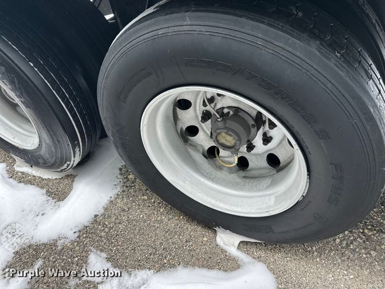 image for item DT6461 2016 Great Dane ESS-1114-31053 refrigerated van trailer