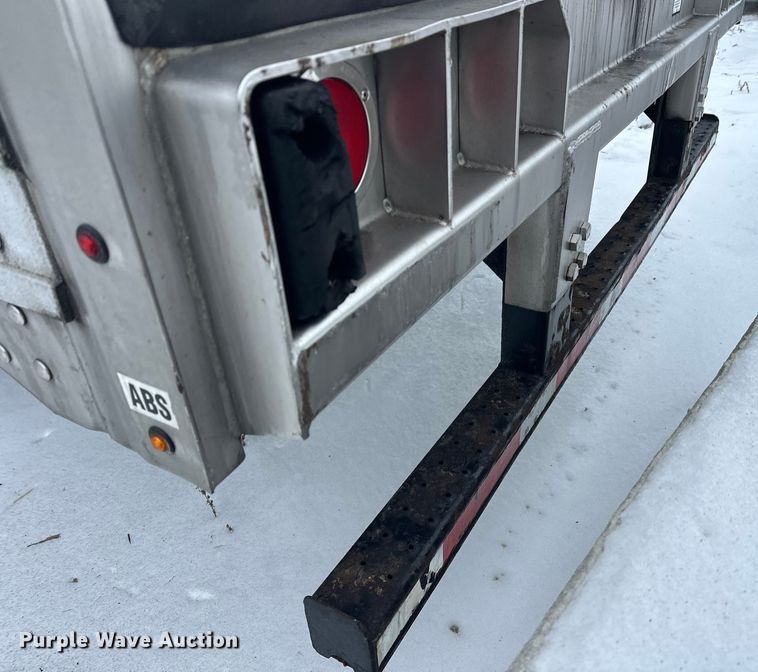 image for item DT6462 2017 Great Dane refrigerated van trailer