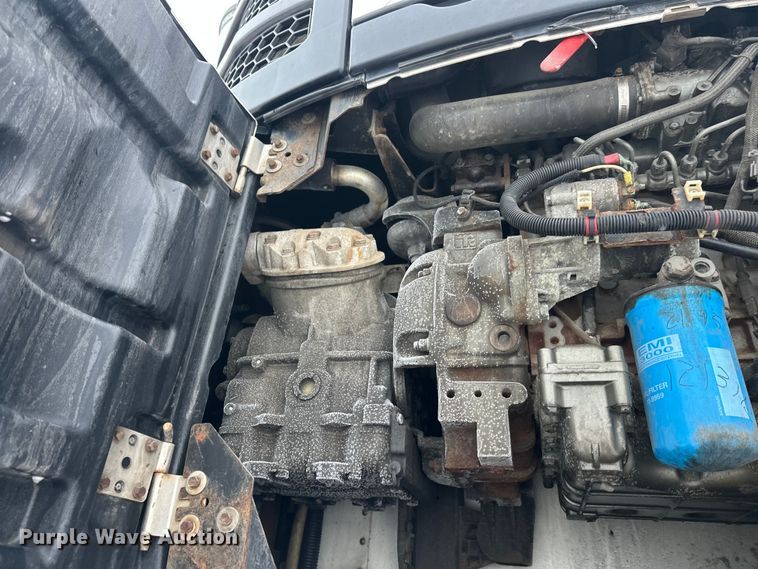 image for item DT6462 2017 Great Dane refrigerated van trailer