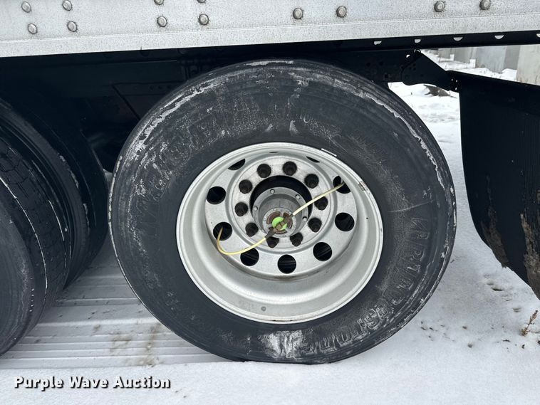 image for item DT6462 2017 Great Dane refrigerated van trailer