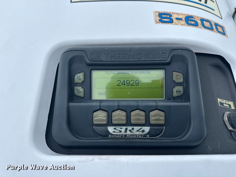 image for item DT6462 2017 Great Dane refrigerated van trailer