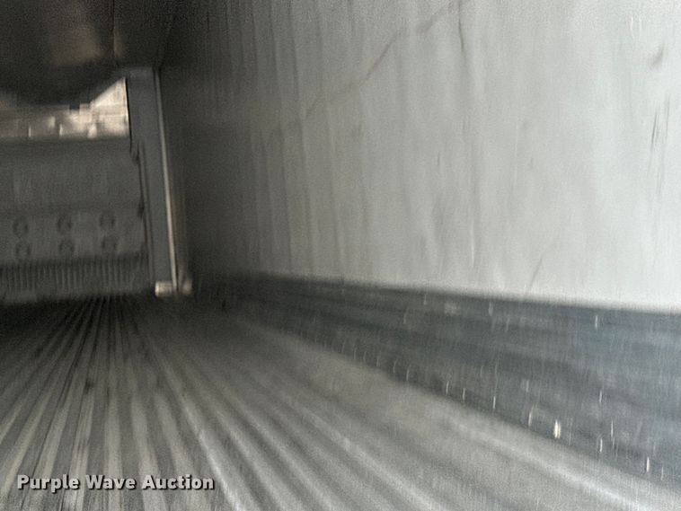 image for item DT6464 2017 Great Dane ESS-1114-31053 refrigerated van trailer