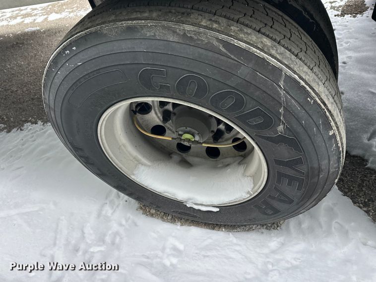 image for item DT6464 2017 Great Dane ESS-1114-31053 refrigerated van trailer