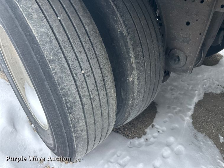 image for item DT6464 2017 Great Dane ESS-1114-31053 refrigerated van trailer