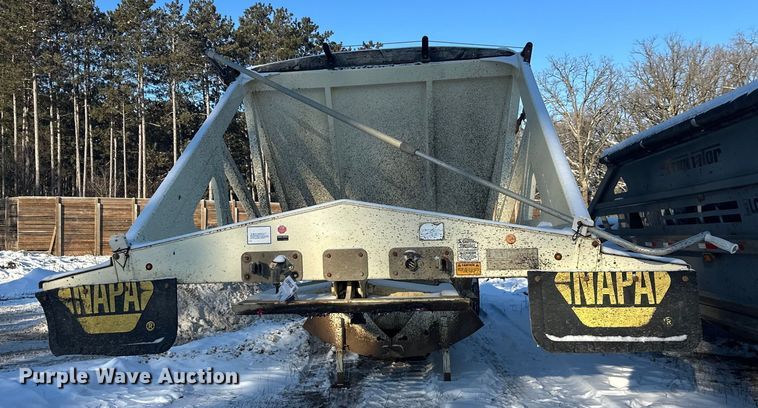 image for item DT6467 2016 Trail King TKBDLW26-4 bottom dump trailer