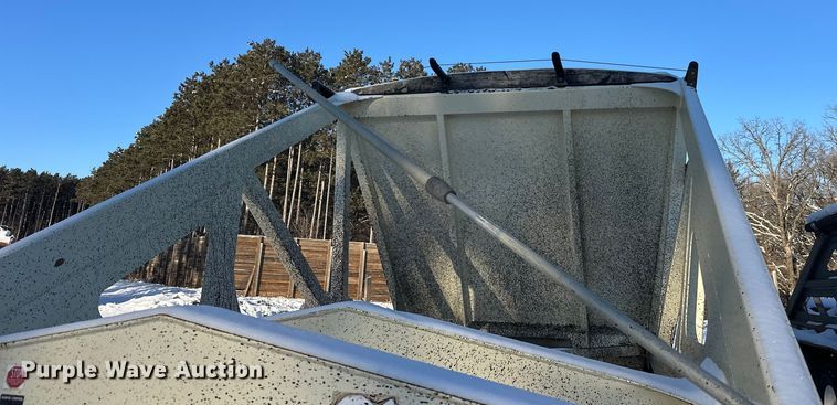 image for item DT6467 2016 Trail King TKBDLW26-4 bottom dump trailer