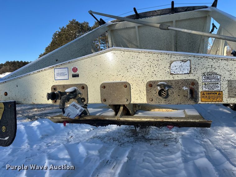 image for item DT6467 2016 Trail King TKBDLW26-4 bottom dump trailer
