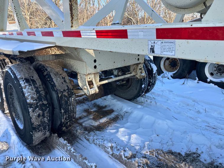 image for item DT6467 2016 Trail King TKBDLW26-4 bottom dump trailer