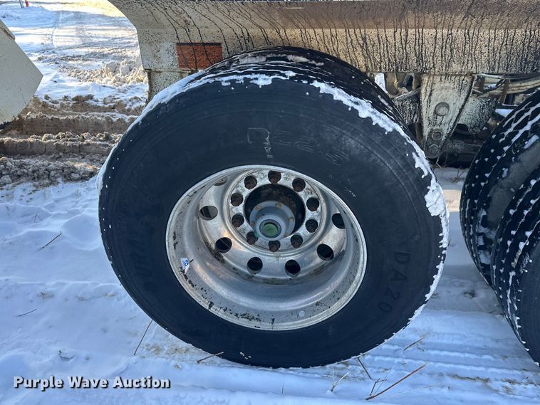 image for item DT6467 2016 Trail King TKBDLW26-4 bottom dump trailer