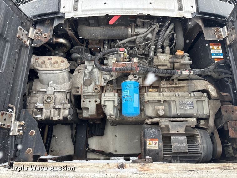 image for item DT6474 2015 Utility Trailer Refrigerated van trailer refrigerated van trailer