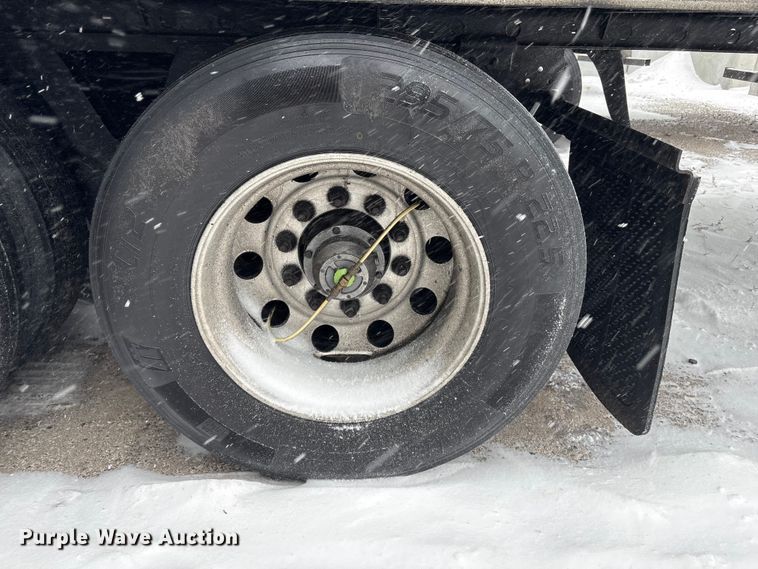 image for item DT6474 2015 Utility Trailer Refrigerated van trailer refrigerated van trailer