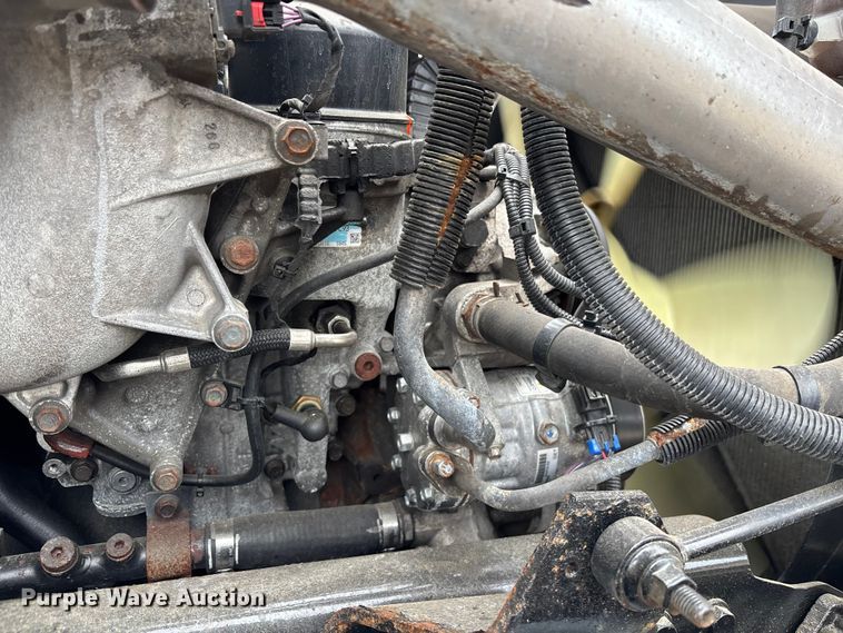 image for item DU0289 2020 International LT625 semi truck