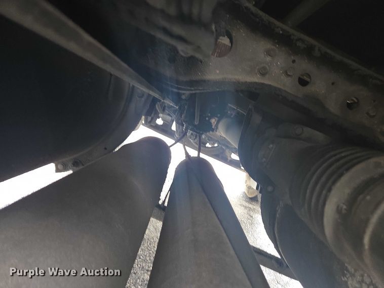 image for item DU2516 2006 International Eagle semi truck