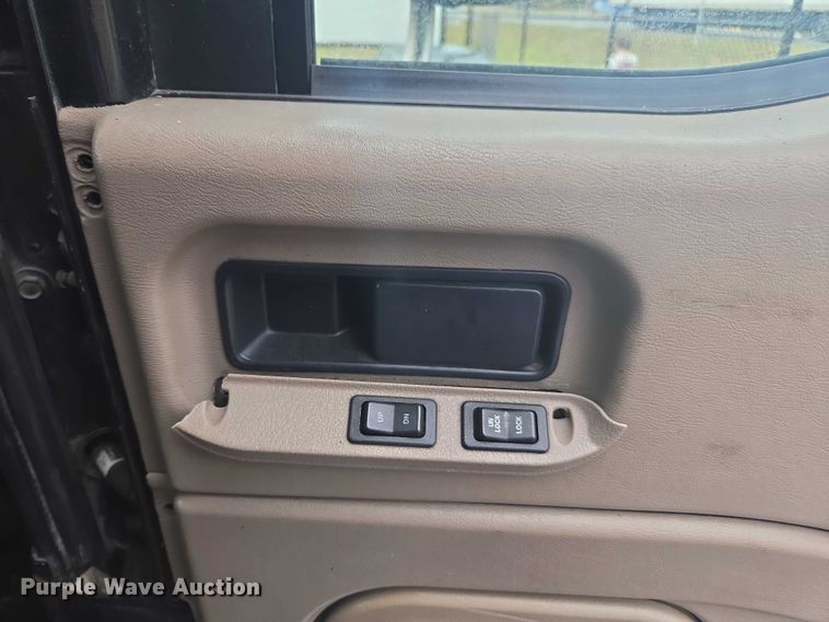 image for item DU2516 2006 International Eagle semi truck