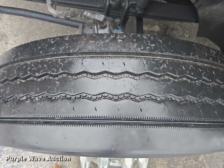 image for item DU2516 2006 International Eagle semi truck