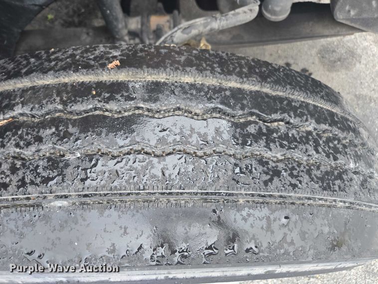 image for item DU2516 2006 International Eagle semi truck