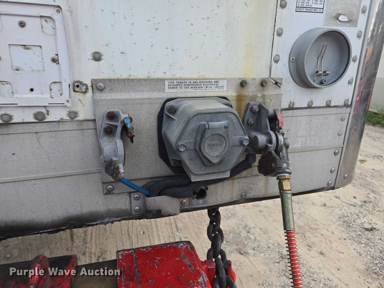 image for item DU2526 2013 Utility refrigerated van trailer