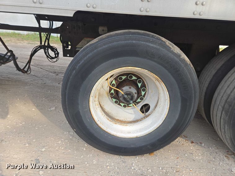 image for item DU2526 2013 Utility refrigerated van trailer