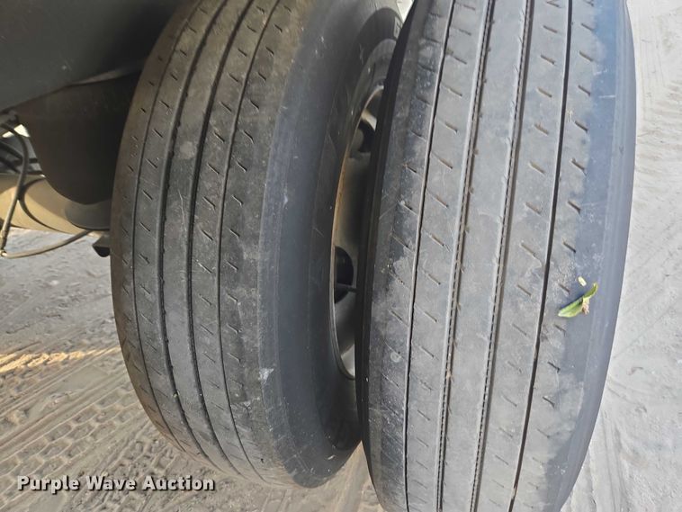 image for item DU2527 2023 Hyundai dry van trailer