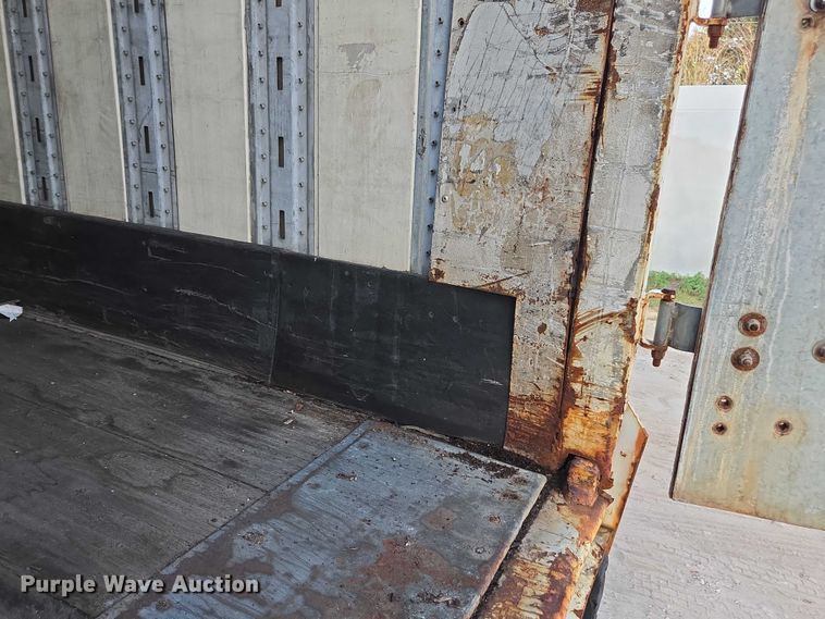 image for item DU2528 2003 Strick Corp. dry van trailer