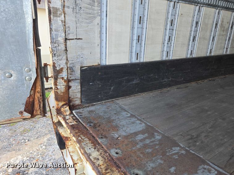 image for item DU2528 2003 Strick Corp. dry van trailer