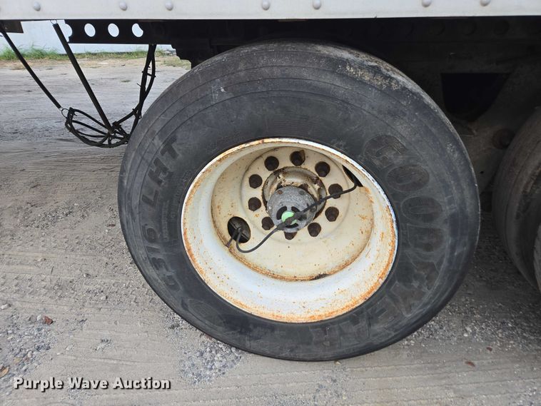 image for item DU2528 2003 Strick Corp. dry van trailer