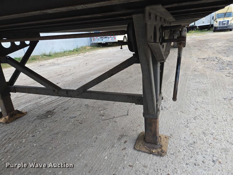 image for item DU2529 2011 Wabash dry van trailer